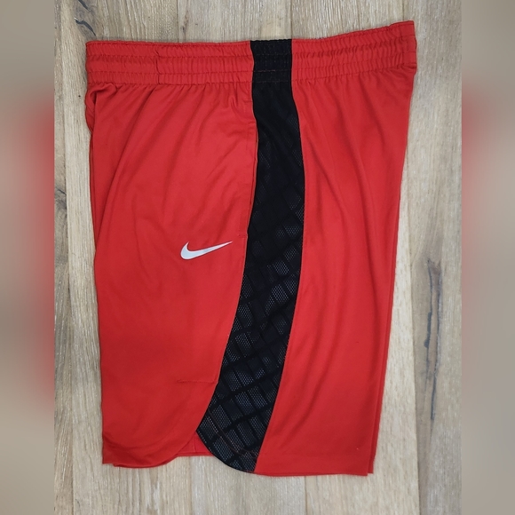 Nike Elite dri fit basketball shorts - Picture 4 of 6